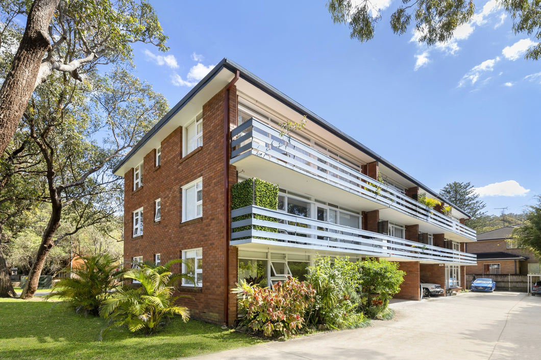 1/24 Gladstone Street Newport