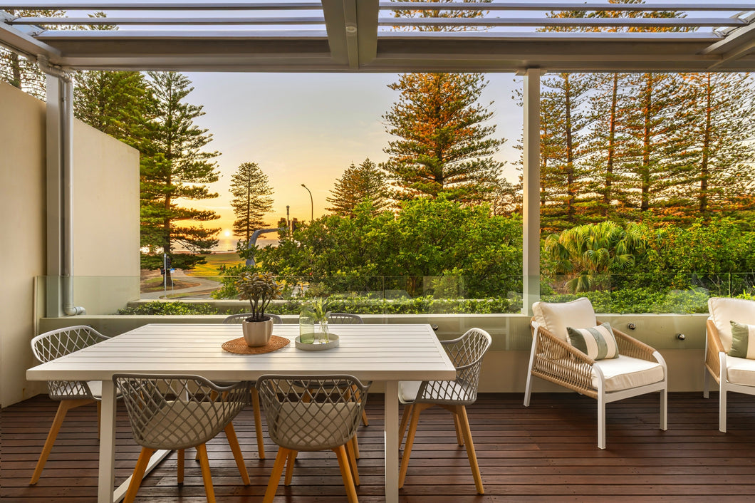 8/377 Barrenjoey Road, Newport