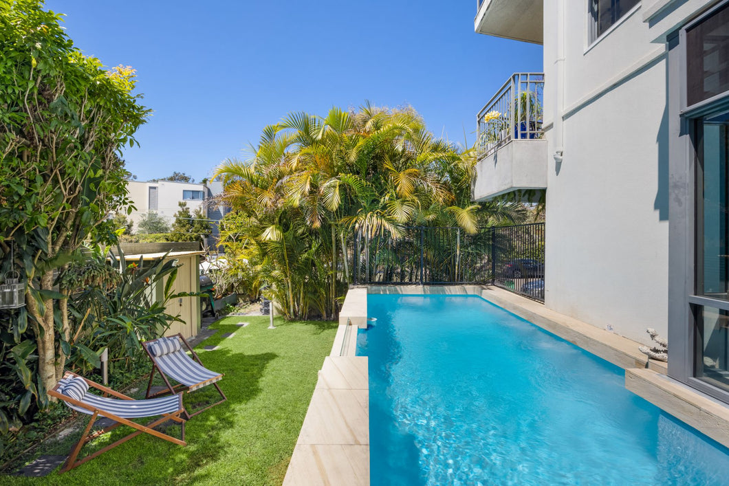 2/24 Clarence Avenue Dee Why